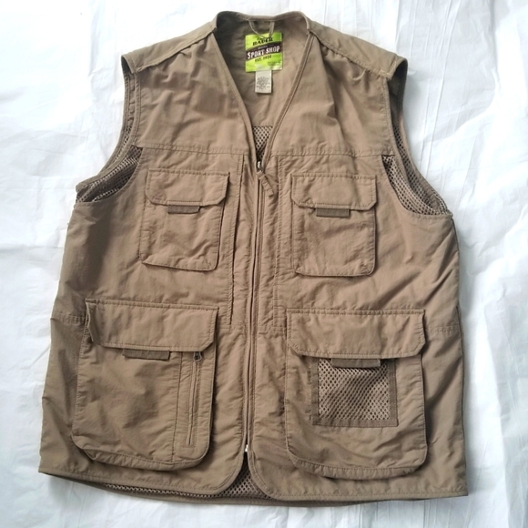 Men's Eddie Bauer's Vest in Tan Size Large Plenty of Pockets - Picture 1 of 4